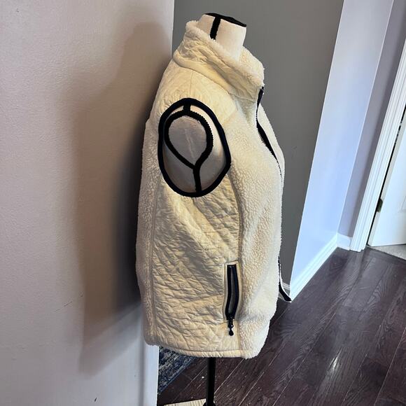 Vineyard Vines Women’s Quilted Sherpa Vest in Ivory Cream Small S Excellent Warm - Picture 6 of 6